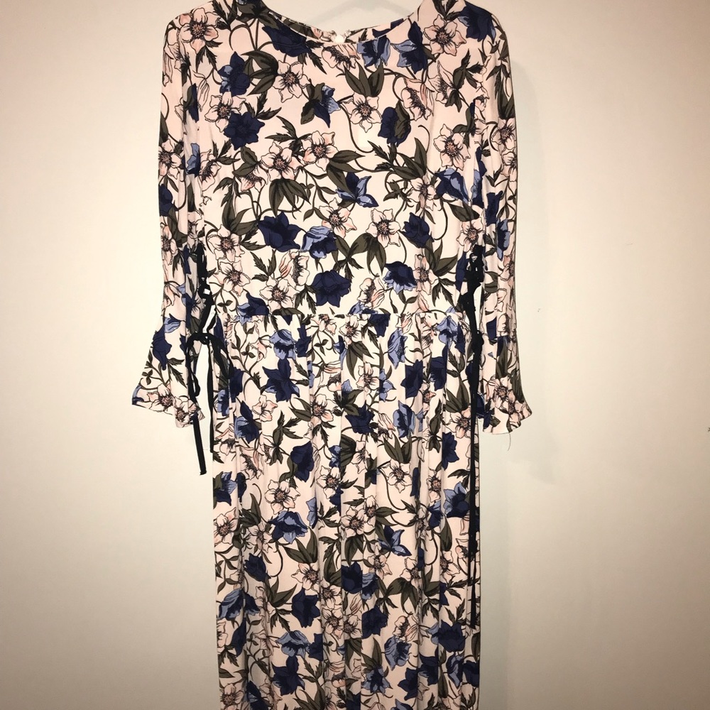 NWT Topshop Midi Floral Dress